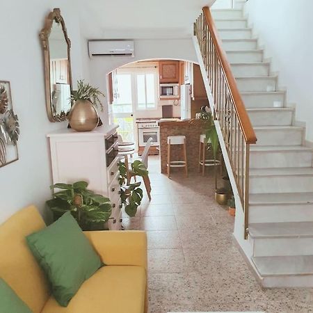 Вилла Soleada Casa En Нерха Экстерьер фото